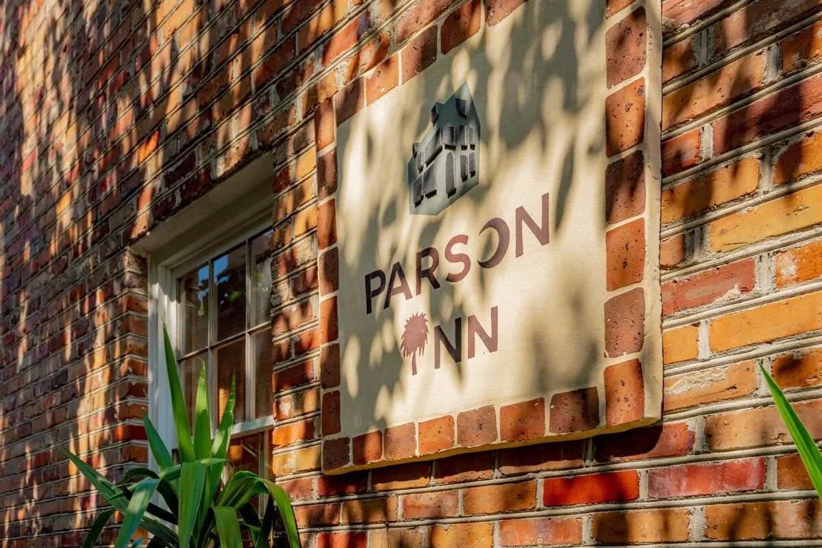 An 1852 Charleston single house with all the historic charm you'd expect