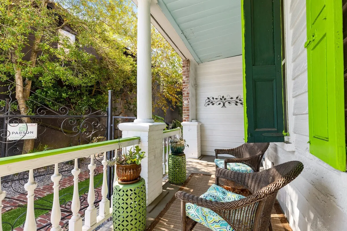 Home Too offers the independence of a full residence with all the warmth of a Charleston welcome