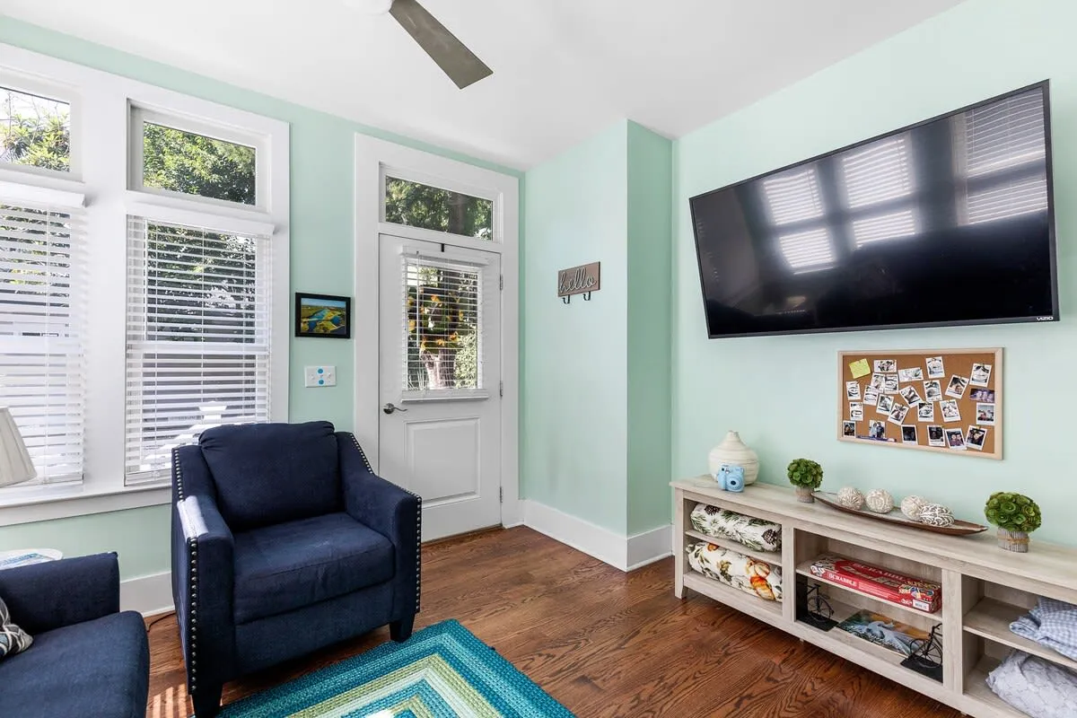 Your own private entrance with keypad access